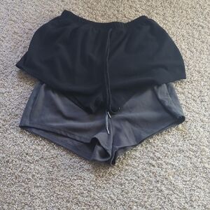 Black & Dark Gray Women’s Layered Drawstring Shorts
